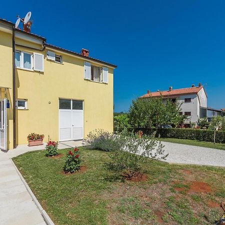 Apartment Nensi Porec Exterior photo