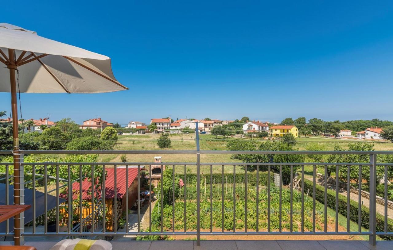Apartment Nensi Porec Exterior photo