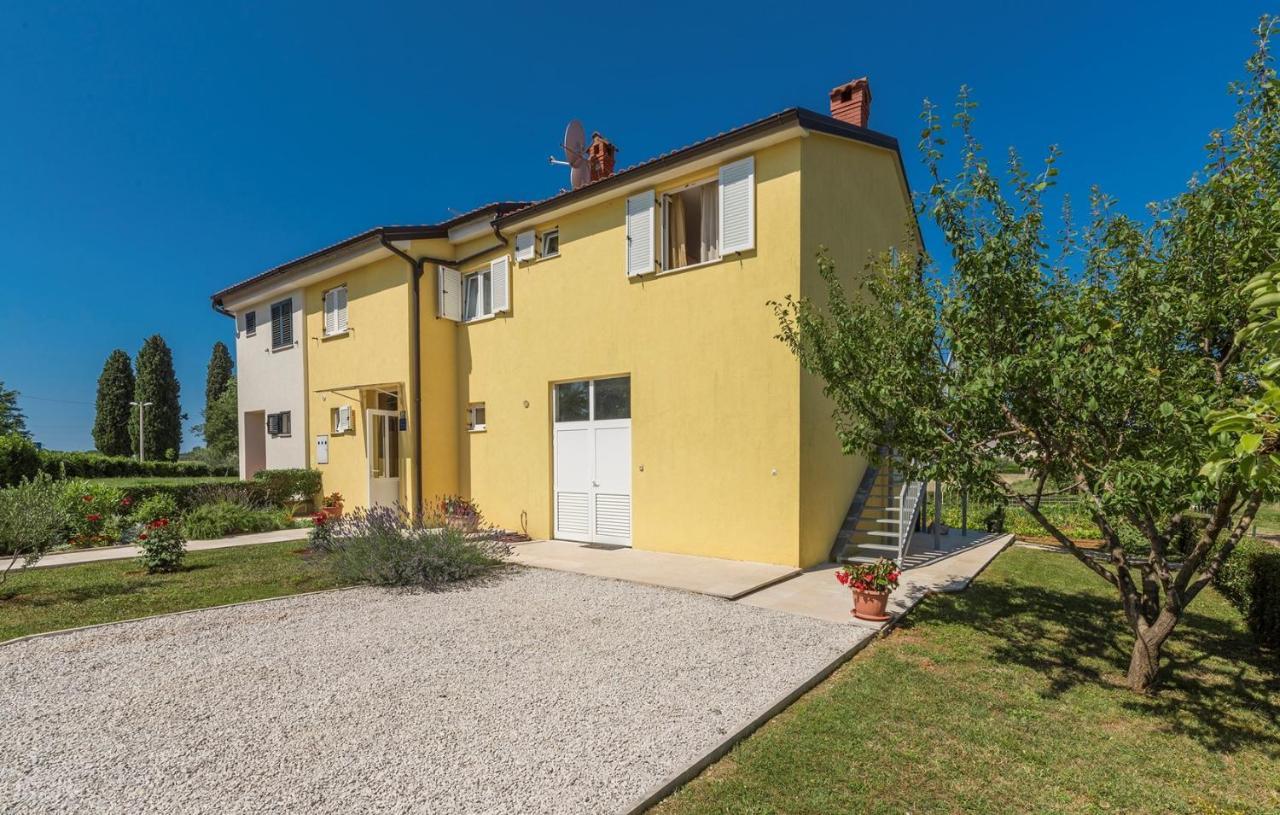 Apartment Nensi Porec Exterior photo